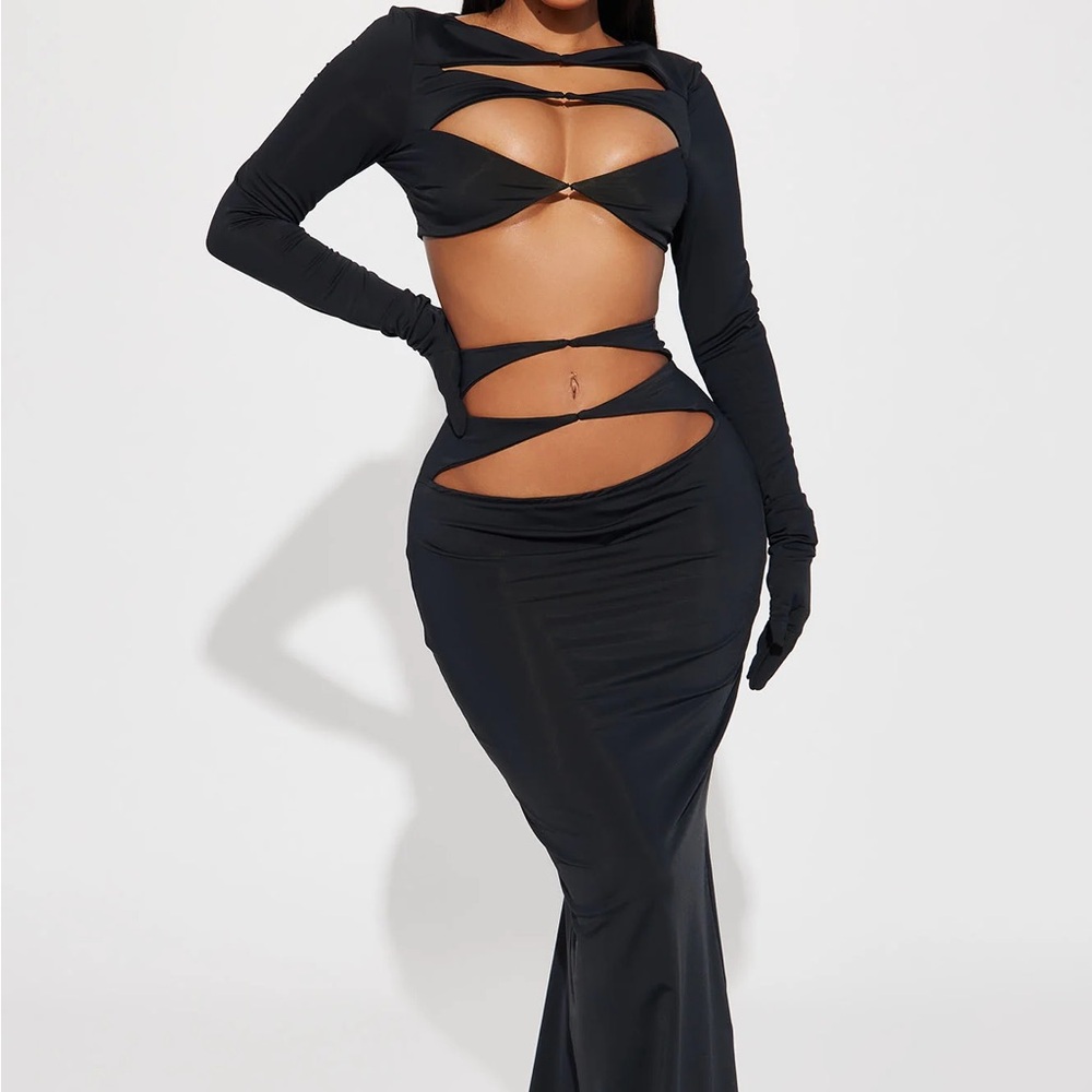 Elegant Black Cut-Out Maxi Skirt Set